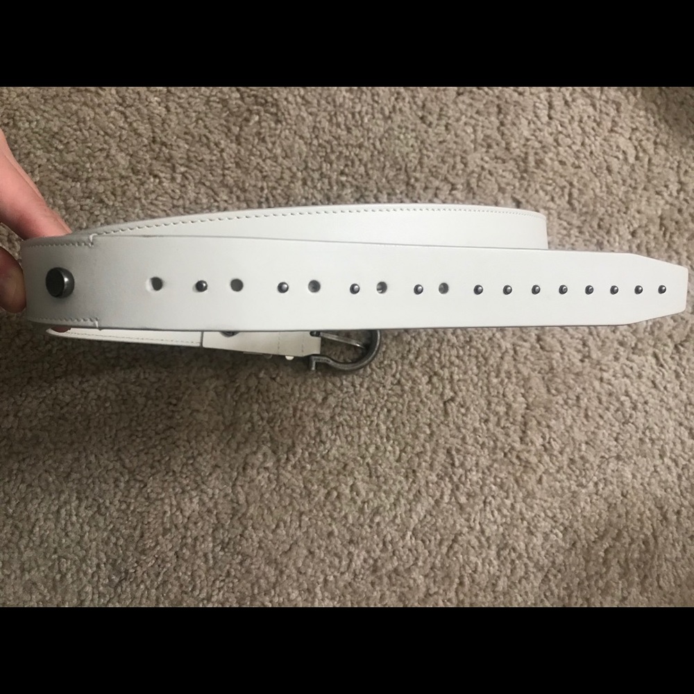 Ferragamo Belt - Picture 5 of 6